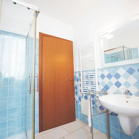 Il Terrazzo Di Lucrezia - Goelba *