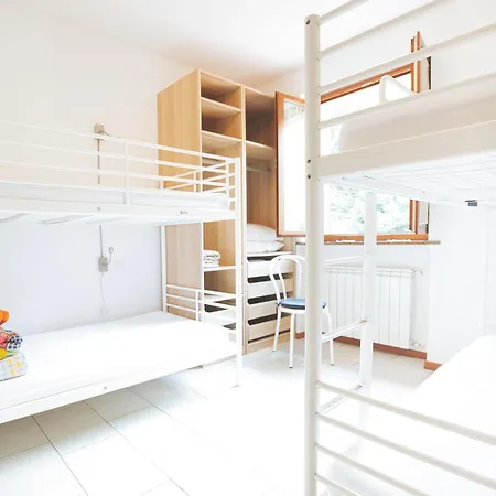 Il Terrazzo Di Lucrezia - Goelba *