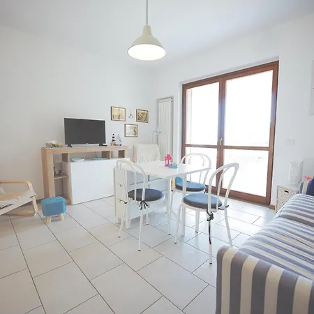 Il Terrazzo Di Lucrezia - Goelba Апартаменты